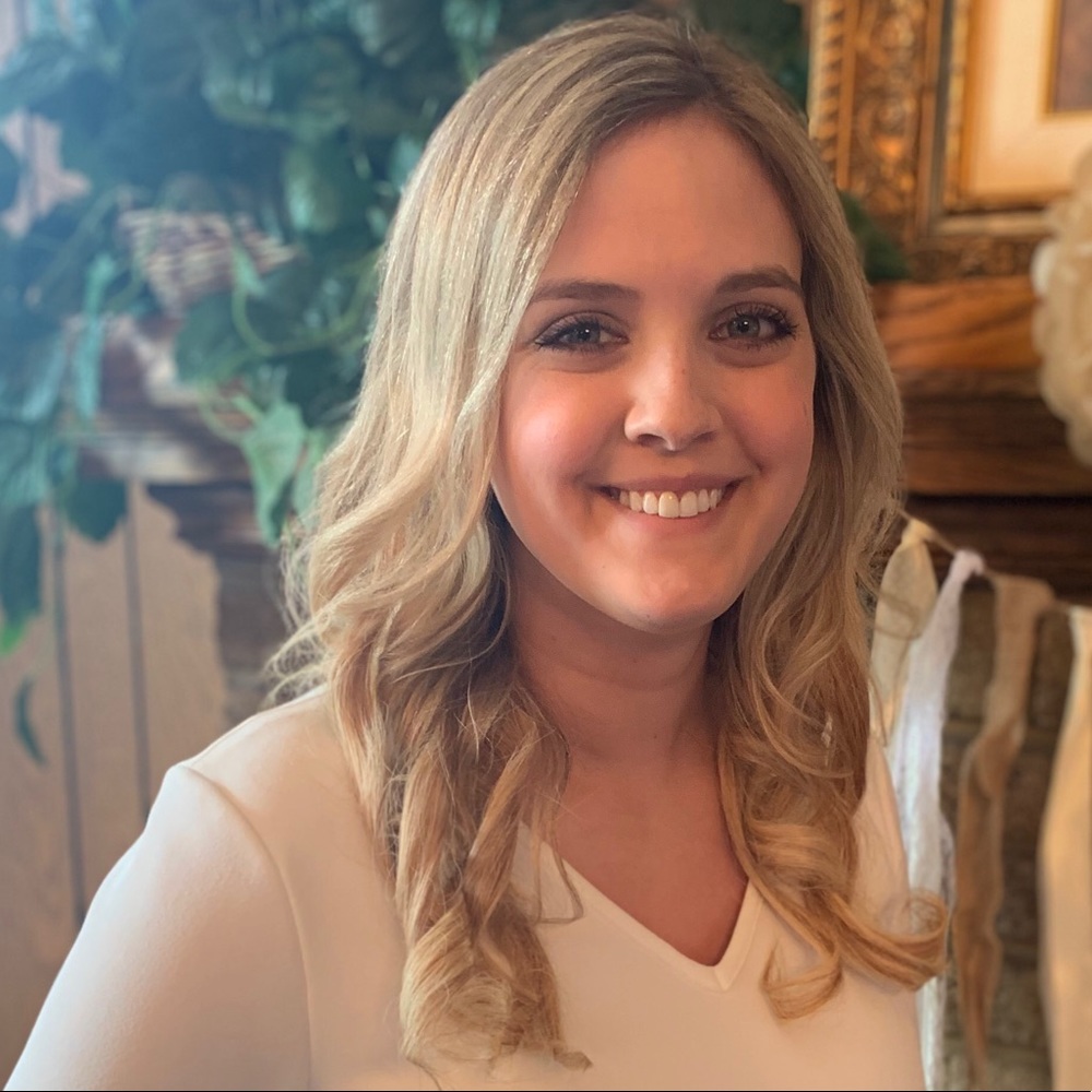 Meet your Posher, Jennifer